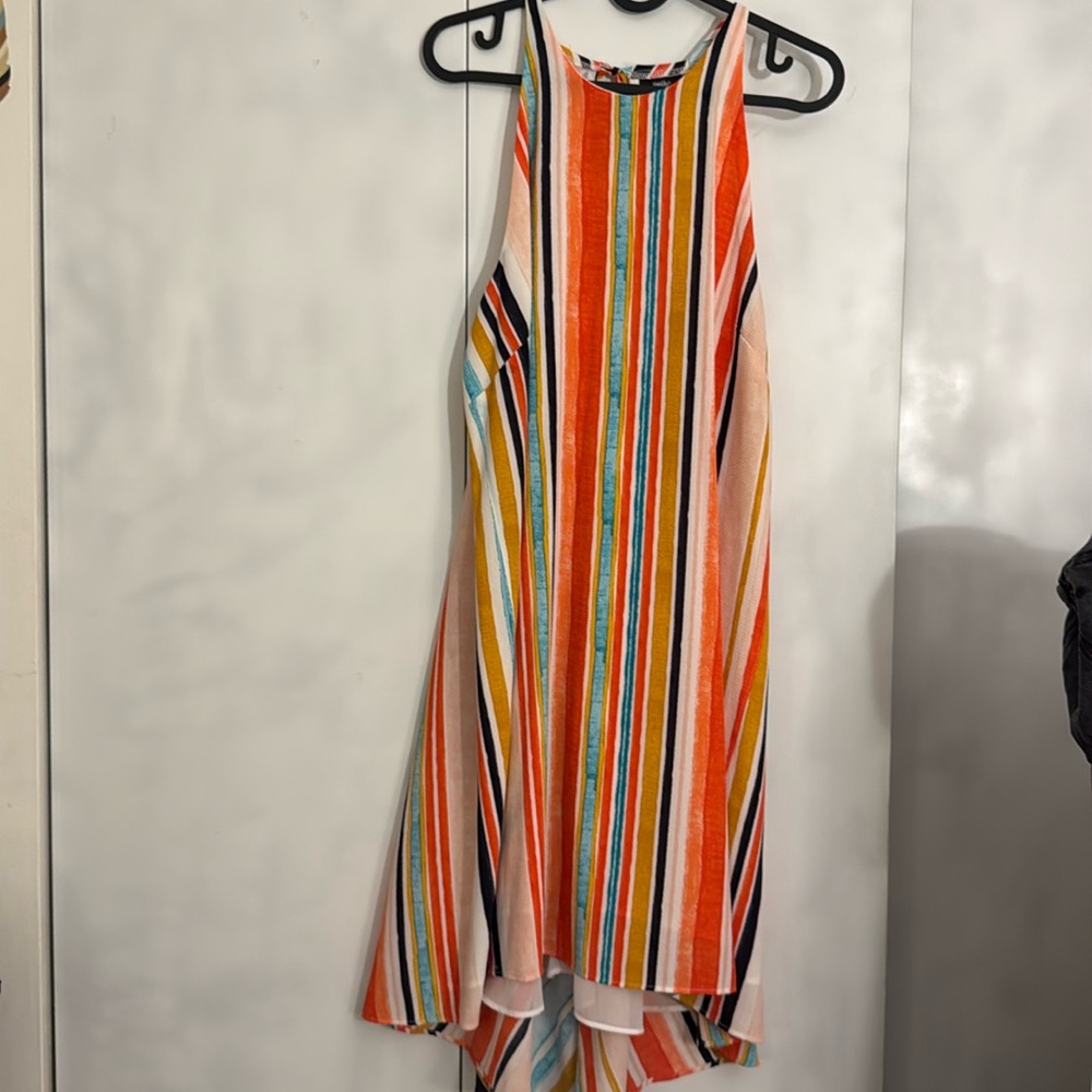 Summer dress - Picture 1 of 3